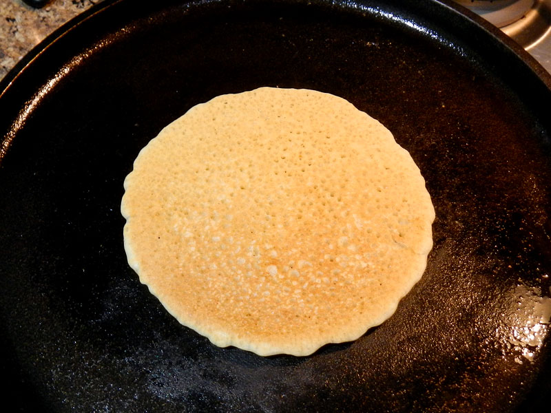 /images/gluten-free-pancakes/pancake1flipped.jpg
