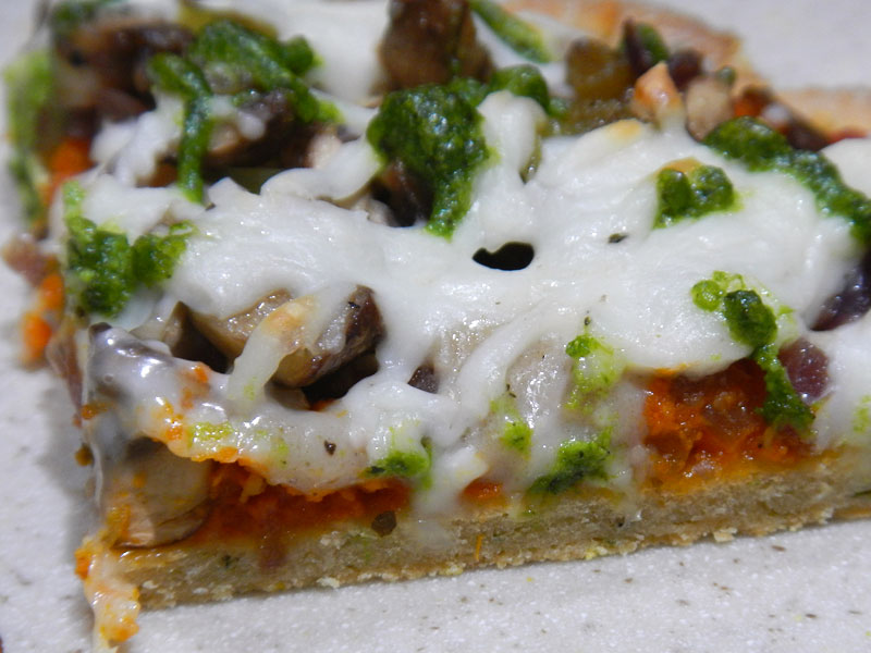 /images/gluten-free-pizza-crust/pizzacloseup1.jpg