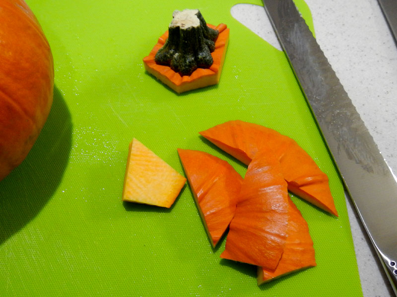 /images/in-the-kitchen-cooking-pumpkin/pnkncooktopsave.jpg