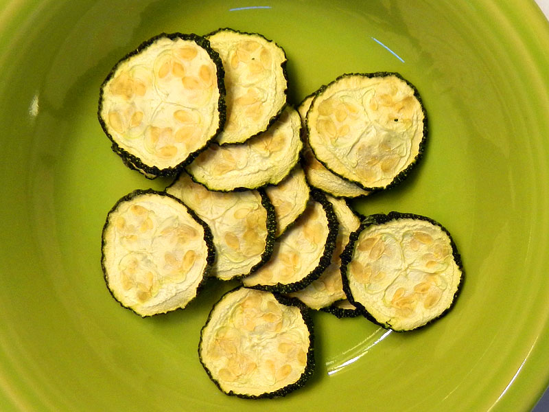 /images/in-the-kitchen-monday/zuccachips.jpg